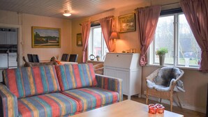 Unclassified image, 3 of 28, button - Beautiful Home in Vinslöv With 1 Bedrooms and Wifi (Vinslov)
