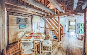 Apartment | Wohnzimmer | Fernseher