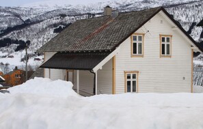 Apartment | Exterior - Nice Apartment in Vossestrand With 2 Bedrooms and Internet (Voss)