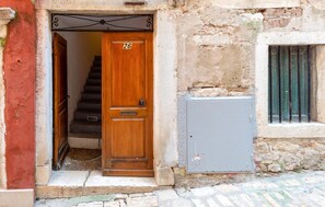 Apartment | Exterior - Amazing Apartment in Rovinj With Wifi (Rovinj)