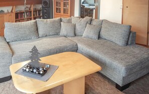 House | Living room | TV