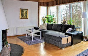 House | Living room