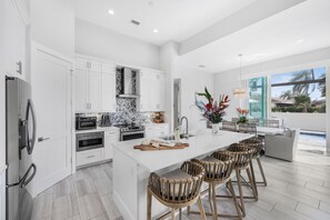 Fridge, microwave, oven, stovetop - 2022 Built Home | Pool/Spa & Walk to Mackle Park (Marco Island)