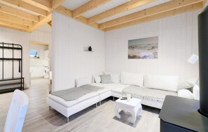 Ferienhaus | Wohnzimmer | Smart-TV