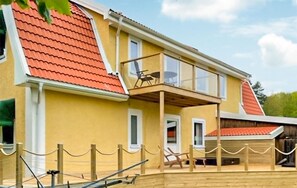 Exterior - Amazing Apartment in Svenljunga With 3 Bedrooms, Wifi and Jacuzzi (Svenljunga)