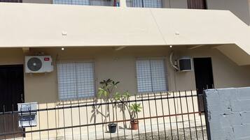 Bagian depan properti