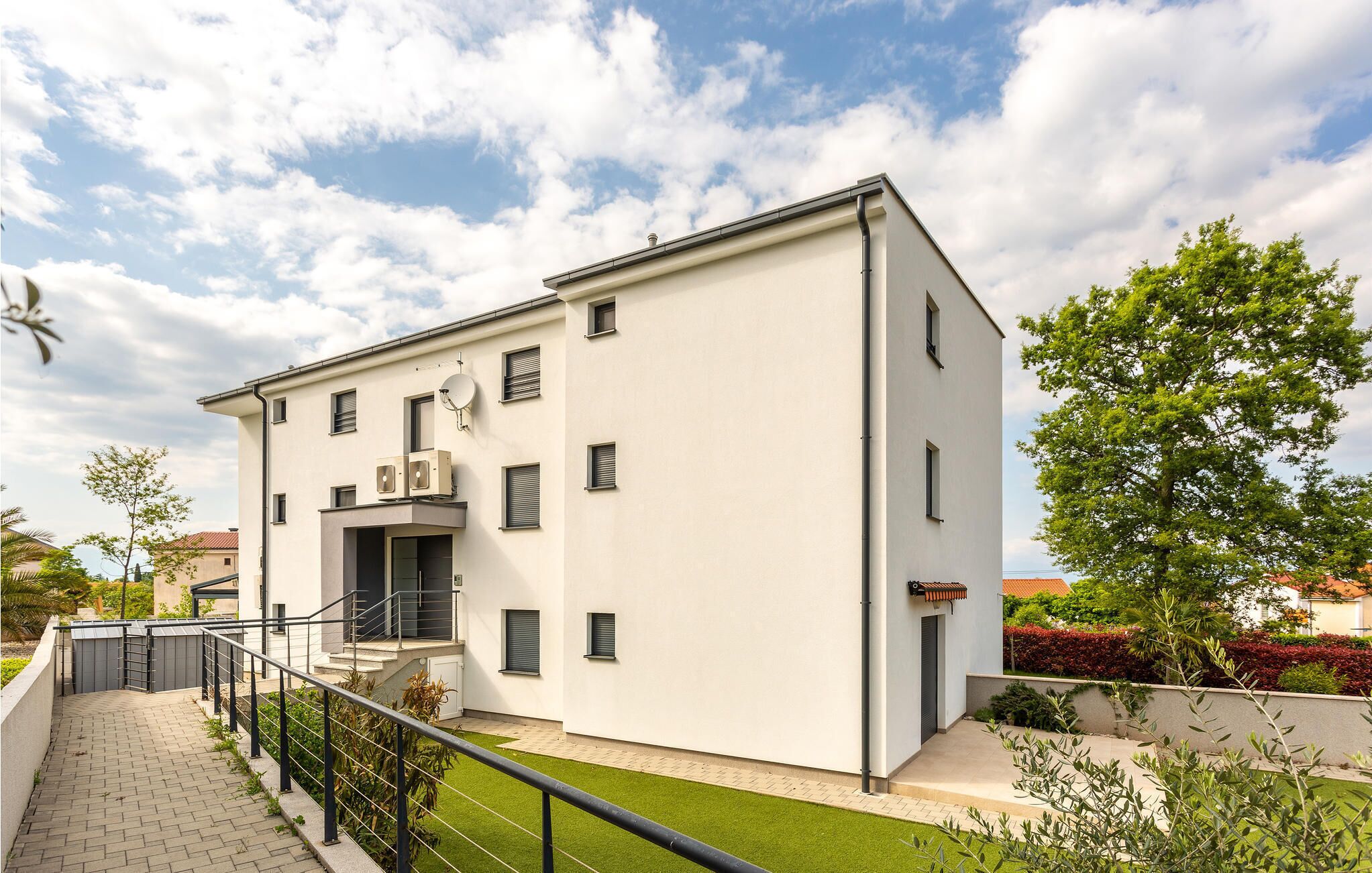 Apartment | Exterior