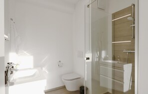 Apartment | Bathroom