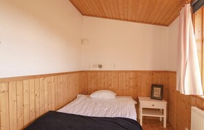 House | 2 bedrooms, free WiFi, bed sheets - Beautiful Home in Tösse With 2 Bedrooms and Wifi (Tösse)