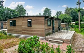 Exterior - Beautiful Home in Well With 2 Bedrooms and Wifi (Well)