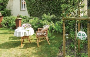 Exterior - Stunning Apartment in Lübeck With Wifi (Lübeck)
