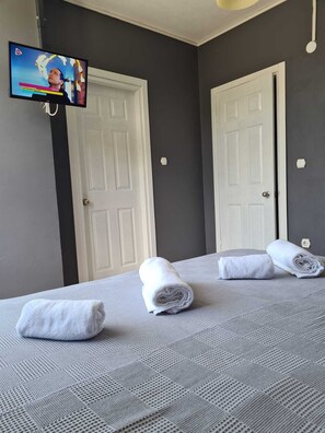 Premium bedding, minibar, blackout curtains, iron/ironing board - Sword Otel (Sile)