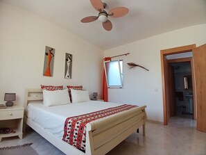 1 bedroom, hypo-allergenic bedding, blackout curtains - The Yellow Flat - Sea View (Boa Vista)