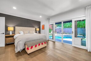 3 chambres, bureau, fer et planche à repasser, accès au Wi-Fi (inclus)
