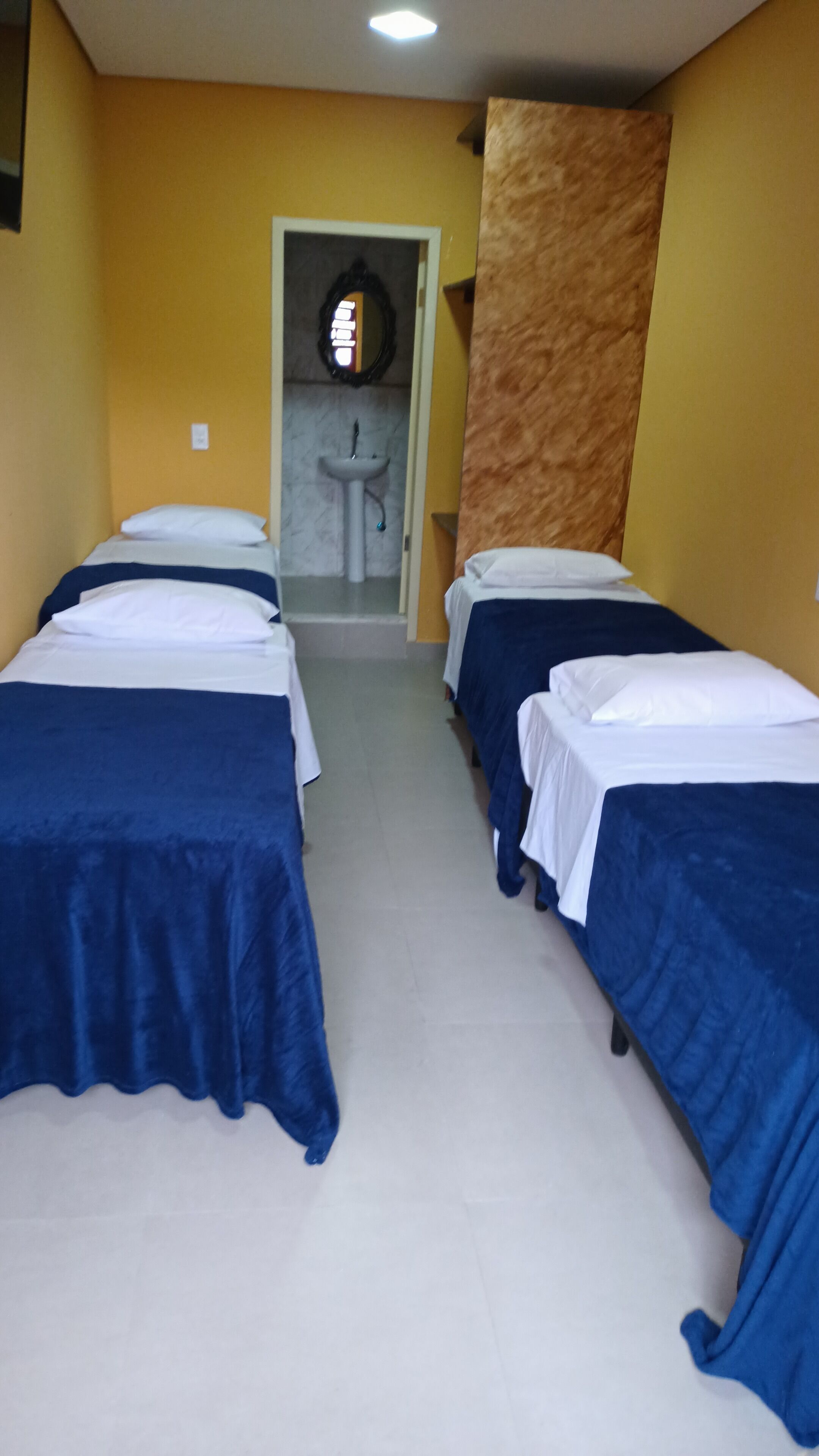 Hotel Suites one block from Tiete Bus Station