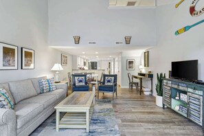 TV, lettore DVD, studio