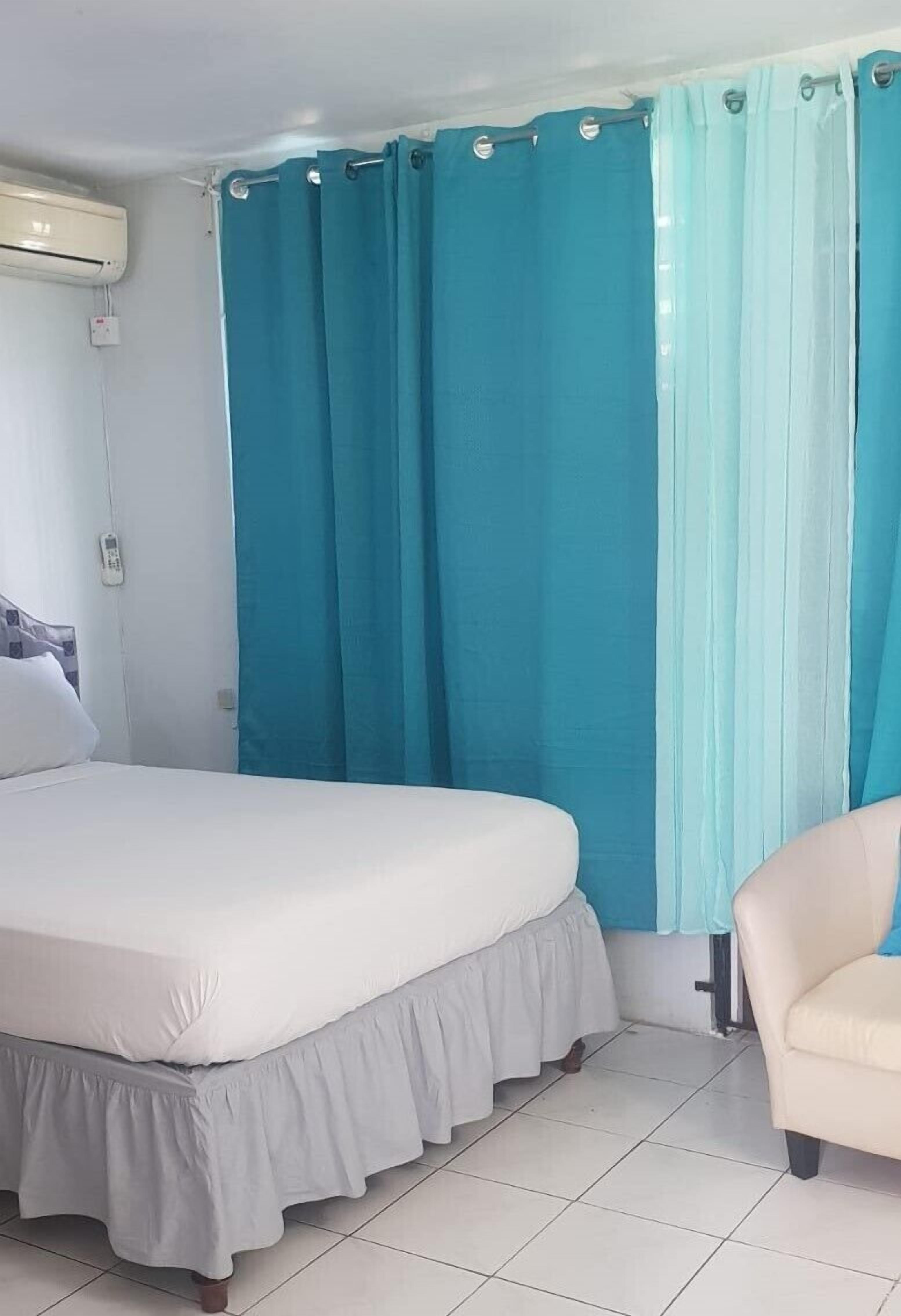 1 bedroom, desk, laptop workspace, blackout curtains