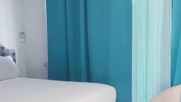 Comfort Suite | 1 bilik tidur, meja, ruang kerja komputer riba