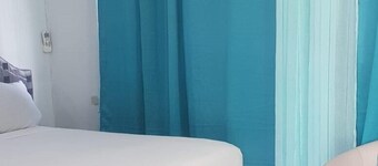 Gated Studio By The Pavillian Mall Near US Embassy Liguanea Kingston