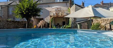 Piscine extérieure, piscine chauffée