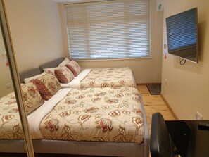 1 habitación y caja de seguridad en la habitación 