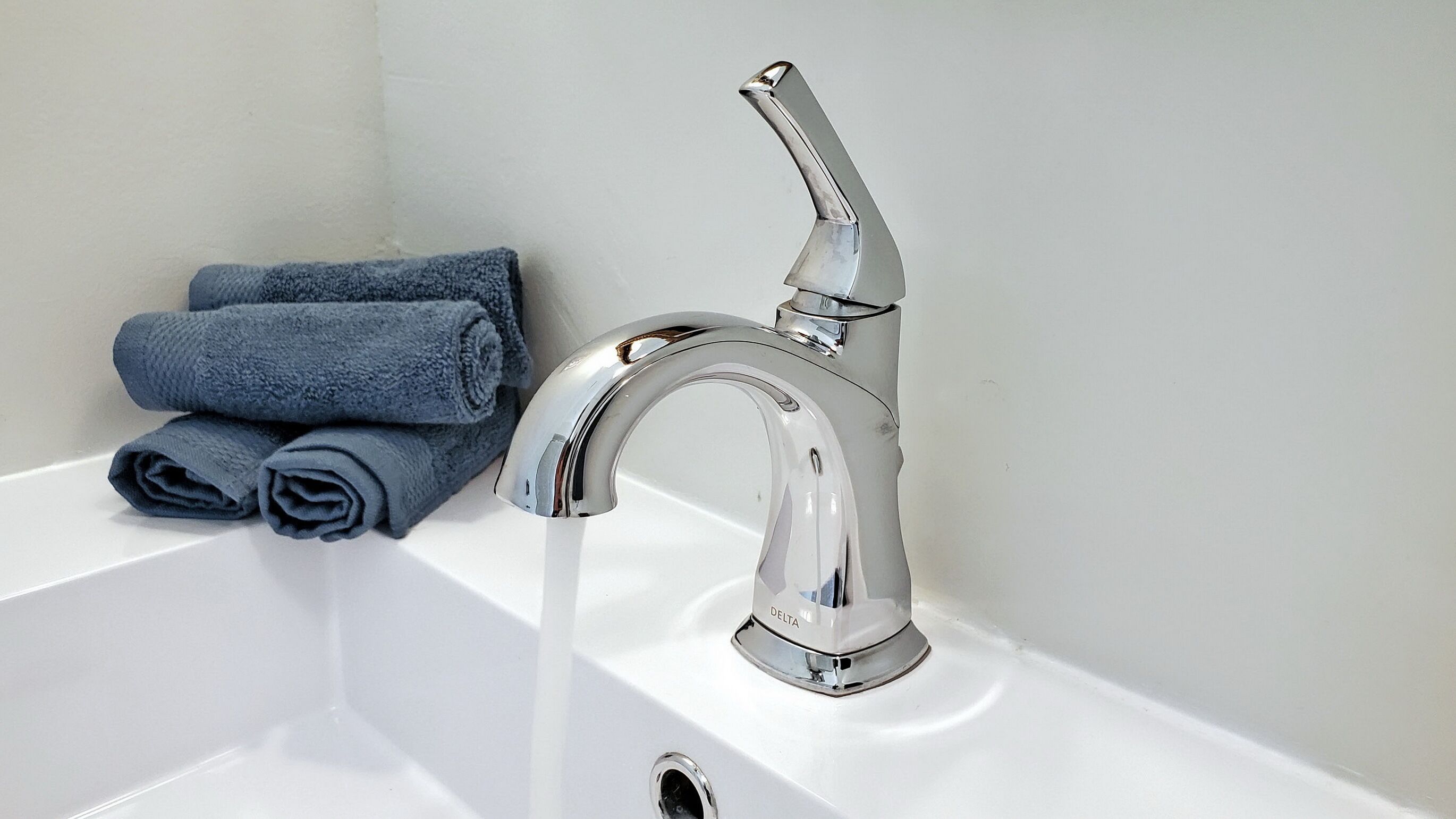 Kettleby Country Retreat On 2.5 Acres