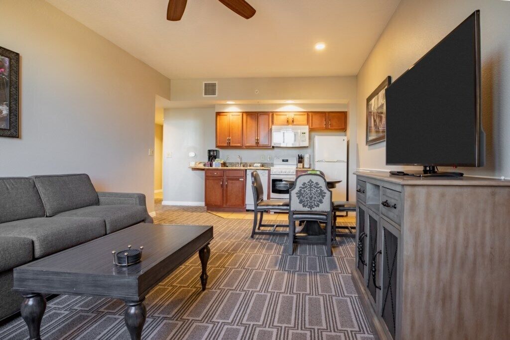 Wyndham Grand Desert, Las Vegas, 1 Bedroom Deluxe Suite