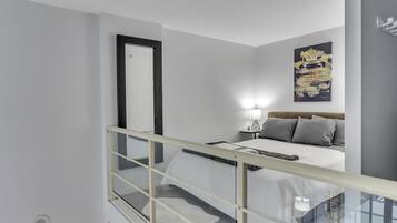 1 bedroom, iron/ironing board, travel crib, WiFi