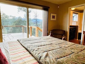 5 chambres, fer et planche à repasser, Wi-Fi gratuit, draps fournis