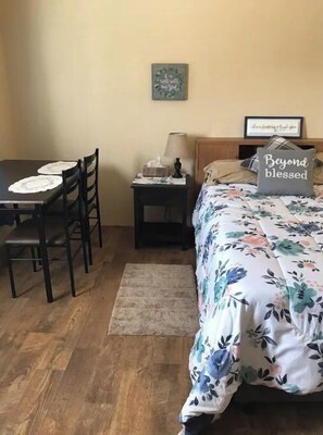 1 Schlafzimmer, kostenloses WLAN, Bettwäsche