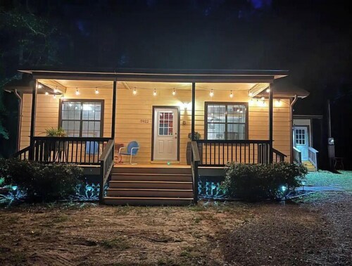 Coleman Cottage in the Woods