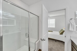 Bathtub, hair dryer, towels, soap - Built in 2022 ~ Cozy 3 bedroom single story home! (North Las Vegas)