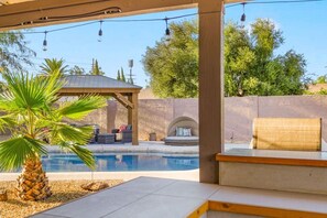 Terrace/patio - Phoenix | Pool | Pool Table | BBQ |4BR w/ Gameroom (Phoenix)