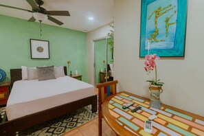 Deluxe Double Room | Down comforters, pillowtop beds, individually decorated - Oasis Diverse Adult Retreat. (Quepos)