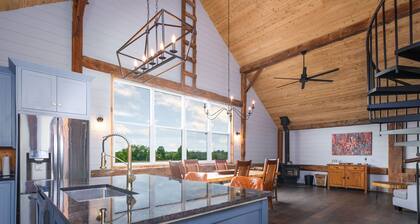 33 Vines Winery & Vineyard