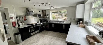 GLYNLLIFON COUNTRY HOUSE ABERSOCH 5 minutes from the beach