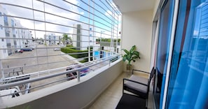 Property grounds - Beautiful apartment with balcony, pool and more... (Licey al Medio)