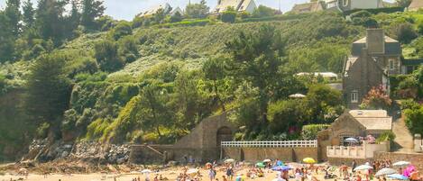 Beach nearby, fishing
