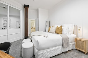 1 bedroom, individually decorated, individually furnished