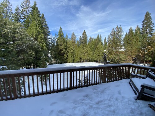 New Shaver Lake listing! Beautiful 4 Bed 3 Bath