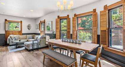 1.5 Blocks to Main St 🏡 Littleton Luxury 🌻Garden 🐶Pets
