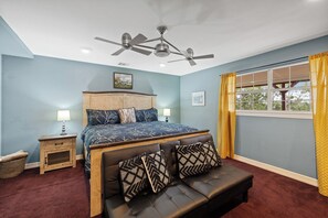 2 bedrooms, desk, iron/ironing board, free WiFi