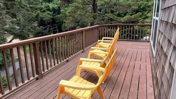 House, 2 Queen Beds (Blissful Beach House) | Balcony