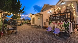 Exterior - Anmyeondo Sunnyeui Pensionstory (Taean)