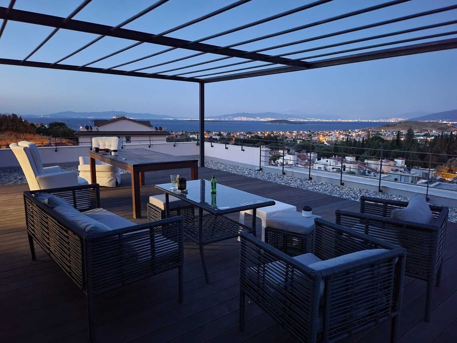 Luxury Duplex Apartment with pool