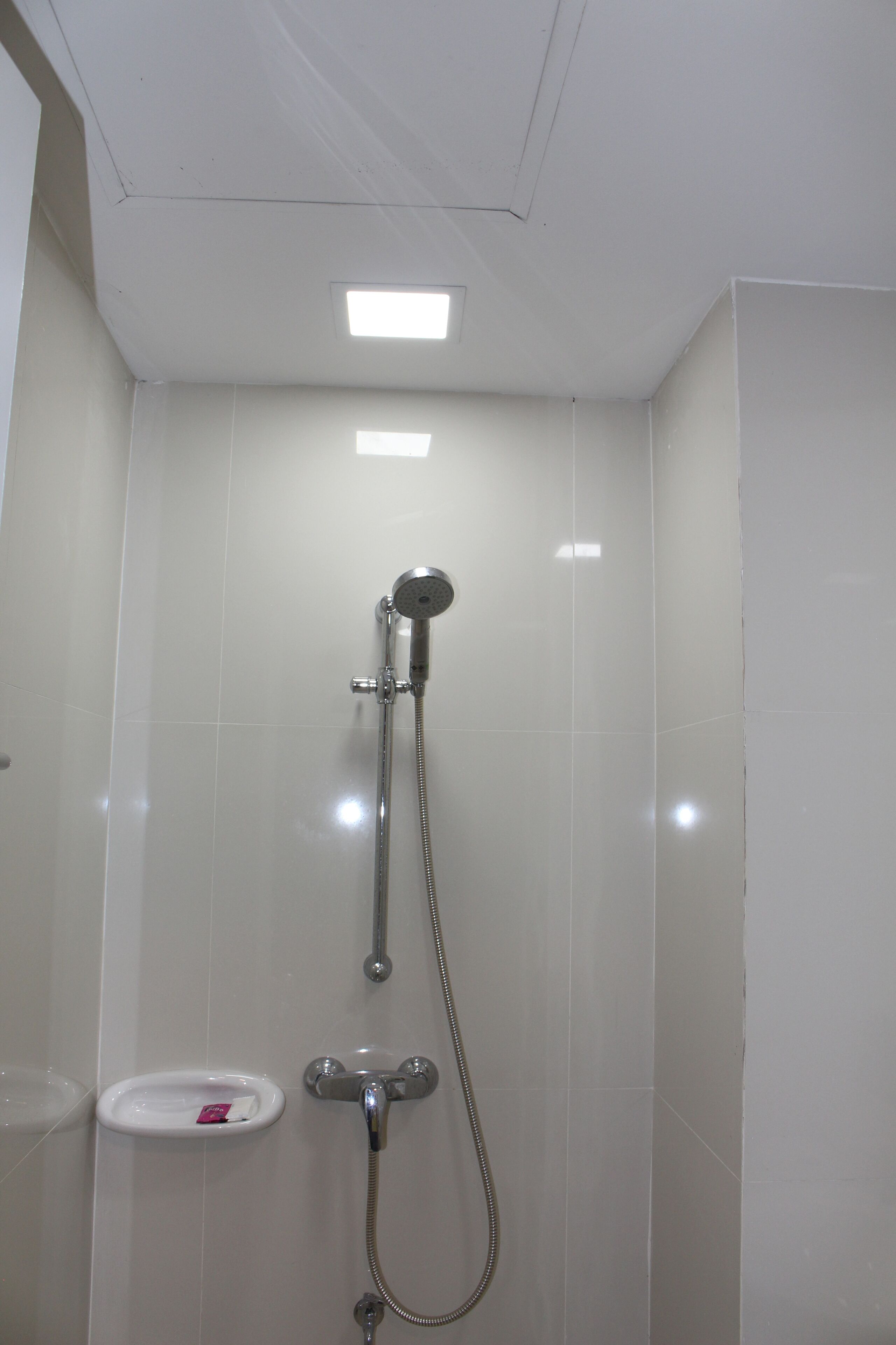 OYO 75409 Premium The Family Hotel