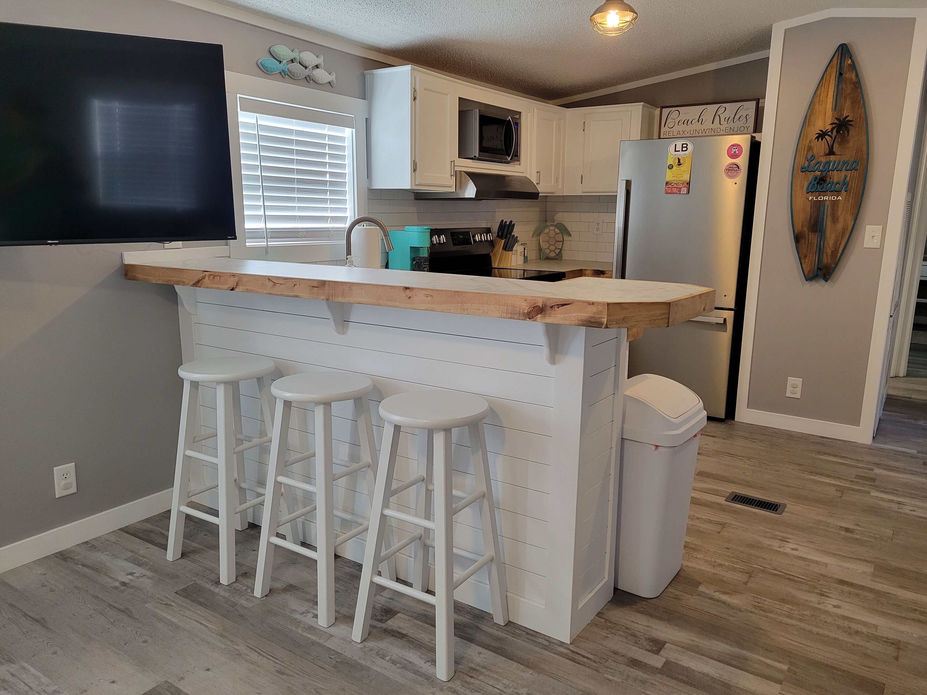 冰箱、微波炉、烤箱、炉灶