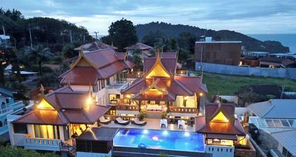 Luxuriöse private Villa mit 13 Schlafzimmern in Phuket, Thailand