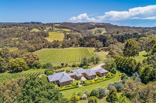 Sandstone Estate - A Boutique Vineyard Retreat