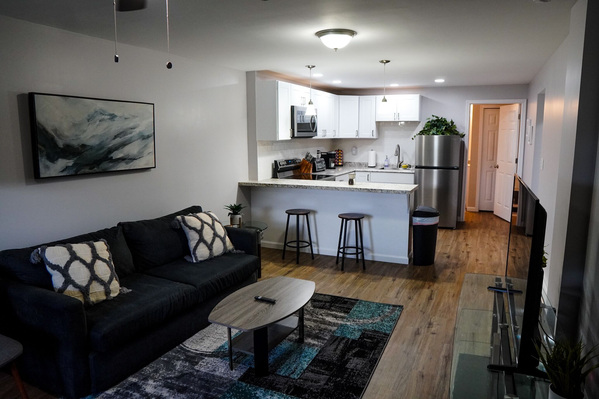 In Unit W&D Free Parking Fast Wifi 5 Min Downtown